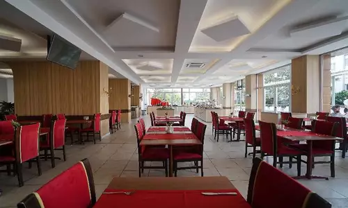 هتل رویال پالاس کوش آداسی